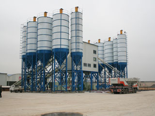 Planta mezcladora de concreto HZS240